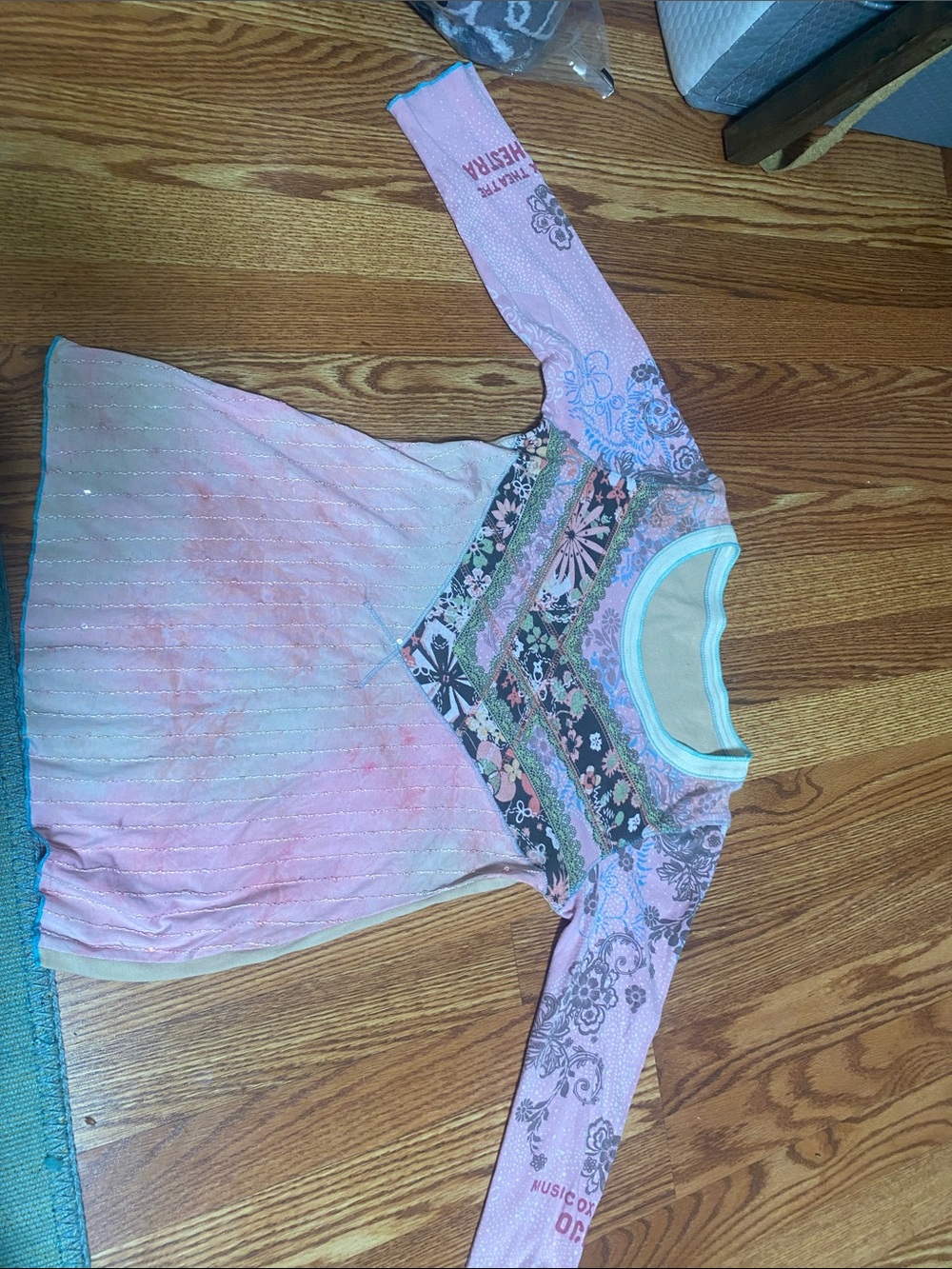 Girls' Pink Floral Long-Sleeve Top
